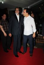 Amitabh Bachchan, Vidhu Vinod Chopra at Prem Chopra_s bash for the success of Sharman Joshi_s film Ferrari Ki Sawaari on 20th June  2012 (75).JPG